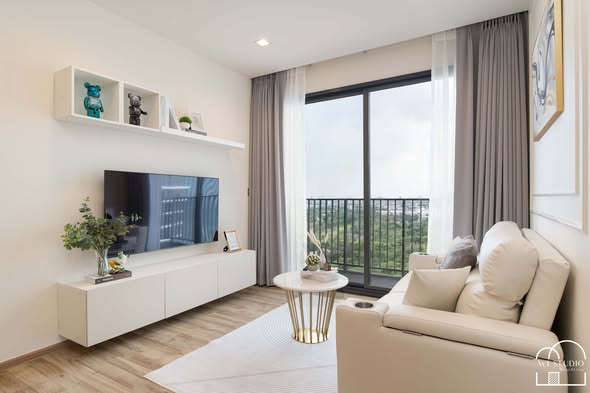 bedroom and living room of THE LINE Jatujak-Mochit