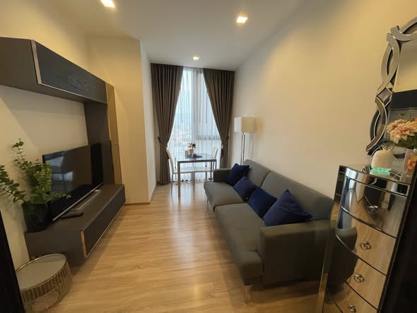 living room and bedroom of THE LINE Phahon-Pradipat