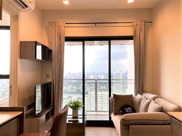 living room and room interior of THE LINE Phahon-Pradipat