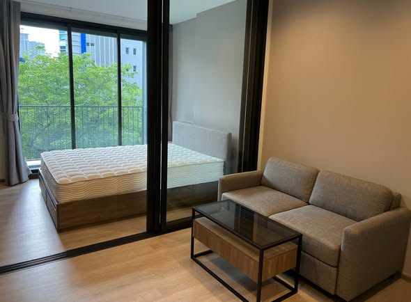 bedroom and room interior of THE LINE Phahonyothin Park