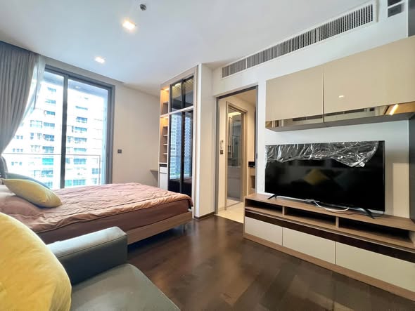 bedroom and living room of THE LINE Ratchathewi