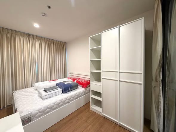bedroom and room interior of The Line Vibe เดอะ ไลน์ ไวบ์