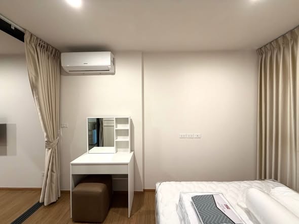 bedroom and room interior of The Line Vibe เดอะ ไลน์ ไวบ์