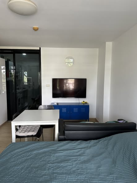 bedroom of The Link Sukhumvit 50