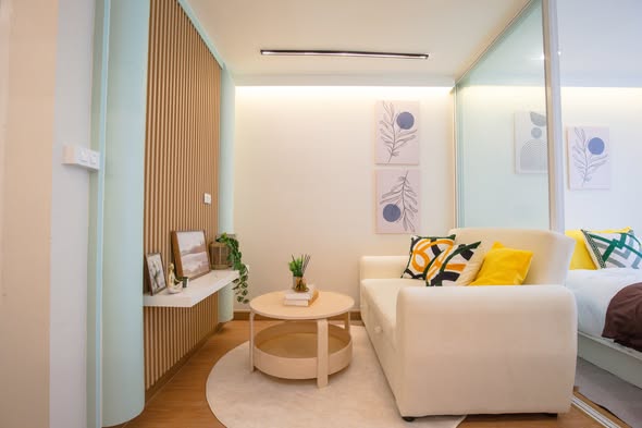 bedroom and living room of The Link Sukhumvit64