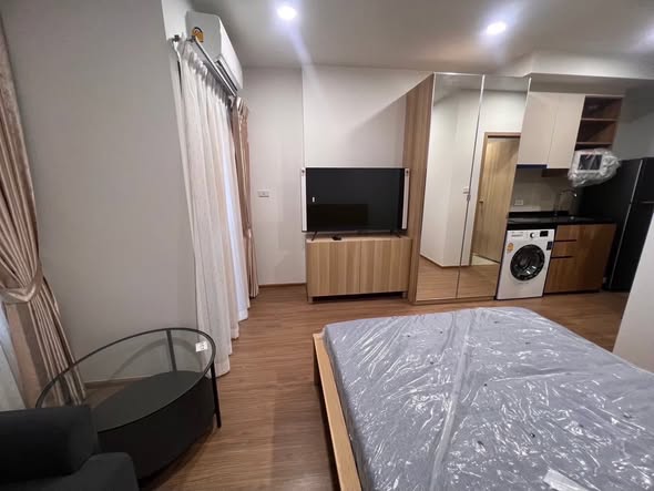 bedroom of The LIVIN Phetkasem