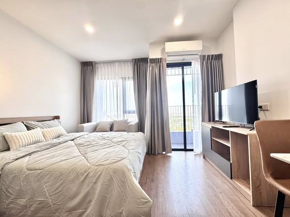 bedroom of The LIVIN Phetkasem