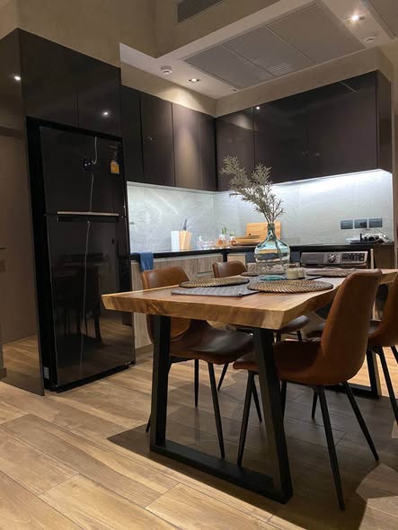 room interior and kitchen of The Lofts Asoke