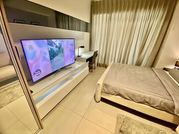 bedroom of The Lofts Ekkamai