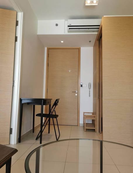 room interior of The Lofts Ekkamai