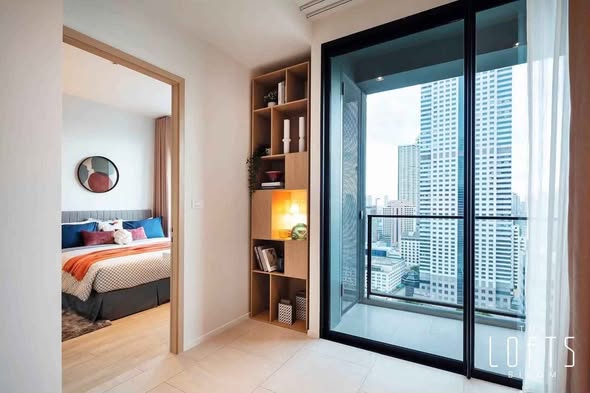 bedroom and room interior of The Lofts Silom by Raimon Land