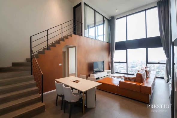 The Lofts Silom by Raimon Land