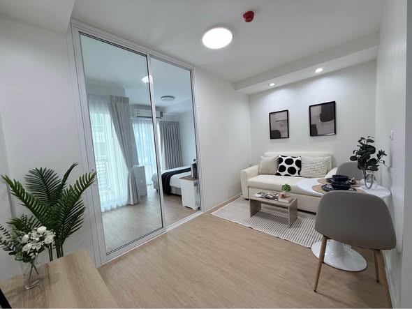 living room of The Log 3 Condominium