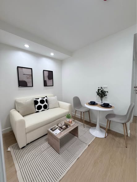 living room of The Log 3 Condominium