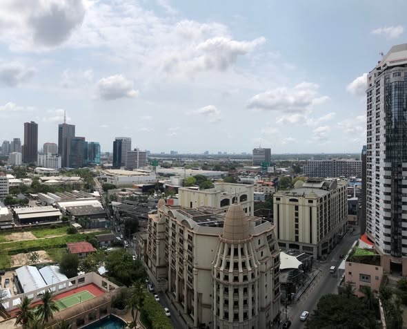 The Lumpini 24