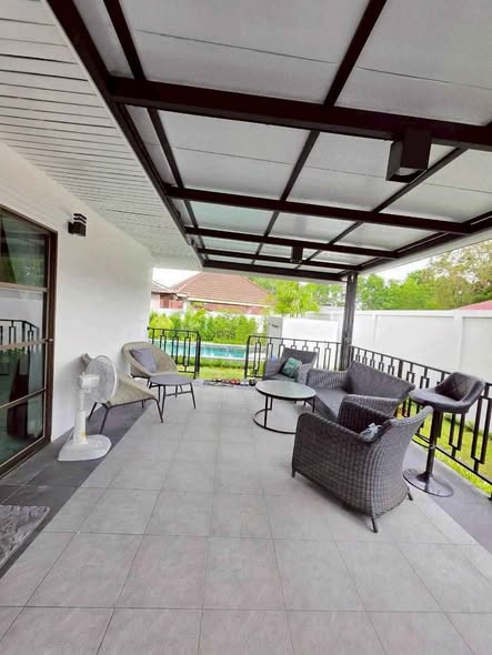 room interior of The M Pool Villas Bangkok – Ekkamai