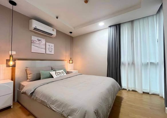 bedroom of The Master Sathon Executive