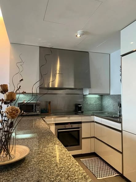 kitchen of The Met Condominium