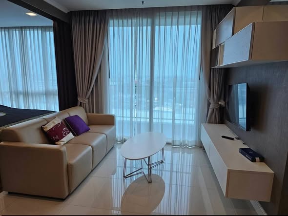 living room and bedroom of The Metropolis Samrong
