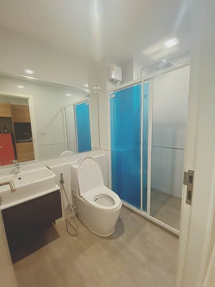room interior of The Metropolis Samrong