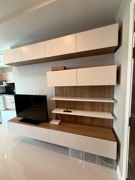 room interior of The Metropolis Samrong