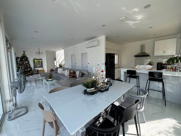 kitchen of The Modern House 32