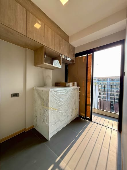 bathroom of The Moment Ratchada 19