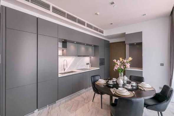 kitchen of The Monument Thong Lo