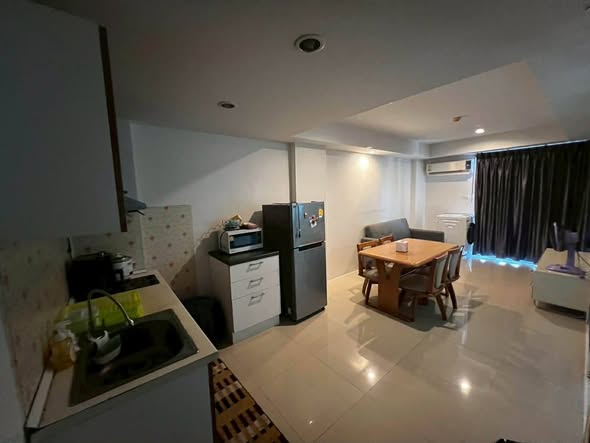 bedroom of The Mountain Condo Khaotalo