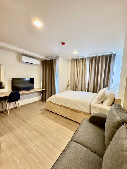 bedroom of THE MUVE Sukhumvit 107