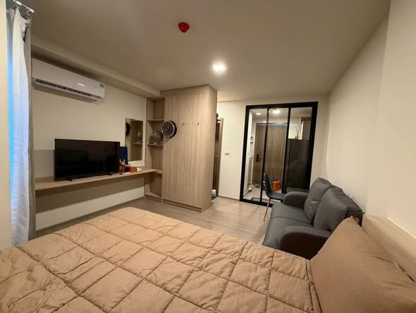 bedroom of THE MUVE Sukhumvit 107