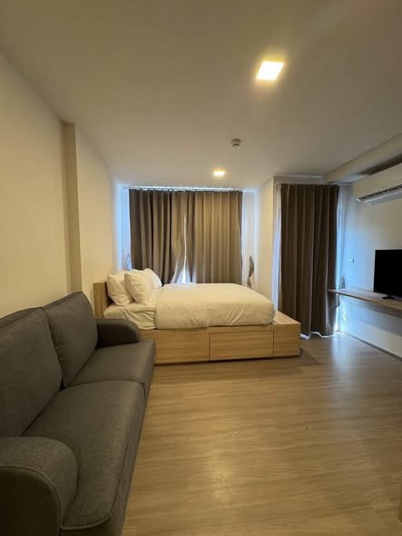bedroom of THE MUVE Sukhumvit 107