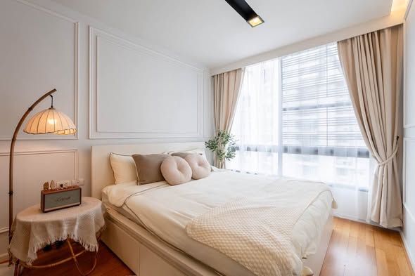 bedroom of The Nest Ploenchit