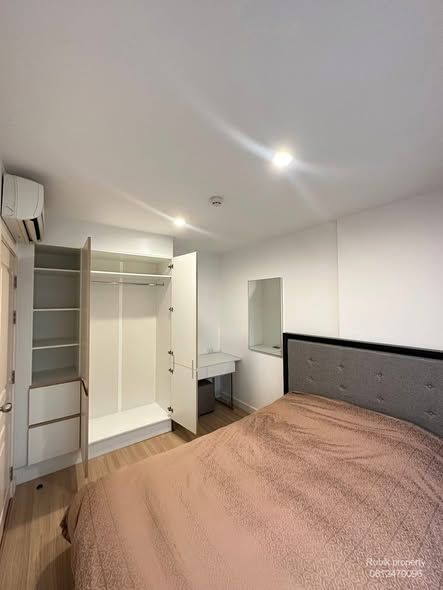 bedroom of The Nest Sukhumvit 22