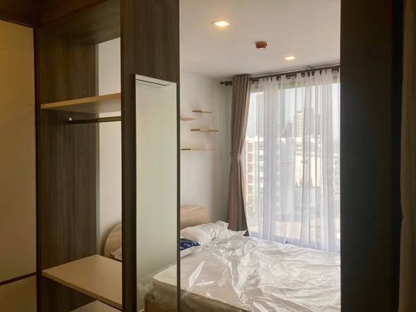 bedroom and room interior of The Nest Sukhumvit 64 Phase 2