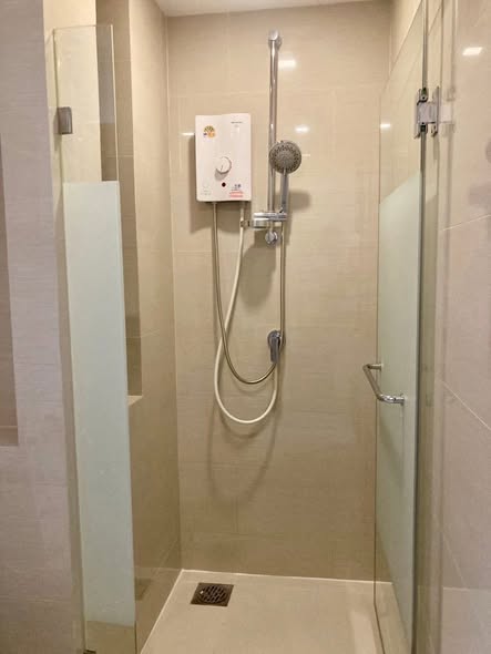 room interior and bathroom of The Nest Sukhumvit 64 Phase 2