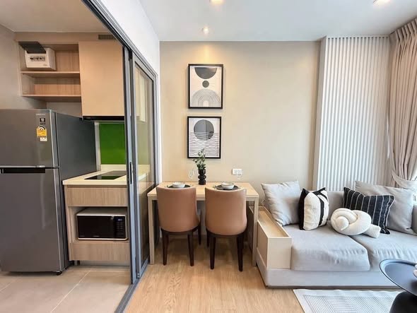 living room of The Nest Sukhumvit 71