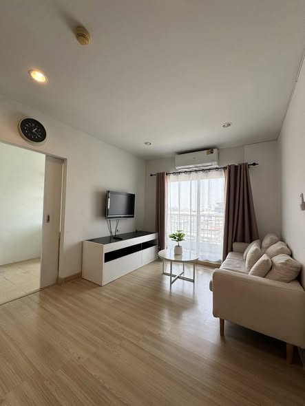 bedroom and living room of The Niche ID Ladprao 130