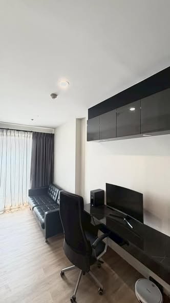 bedroom and living room of The Niche Pride Thong Lo-Phetchaburi