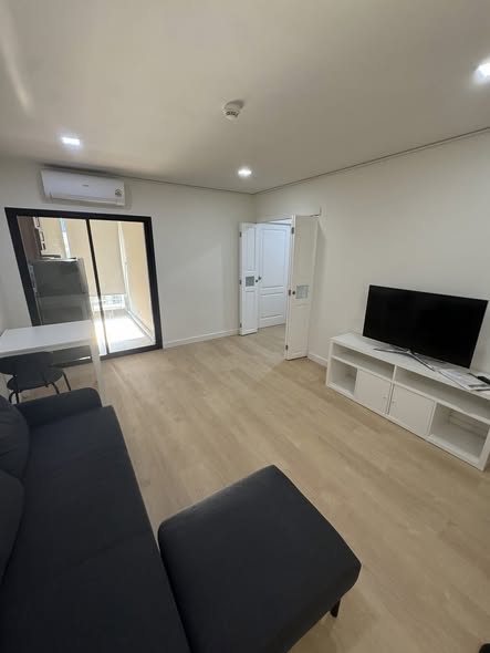 room interior of The Niche Sukhumvit 49