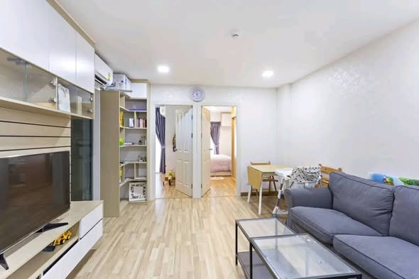 living room of The One Plus D Hua-mark 12