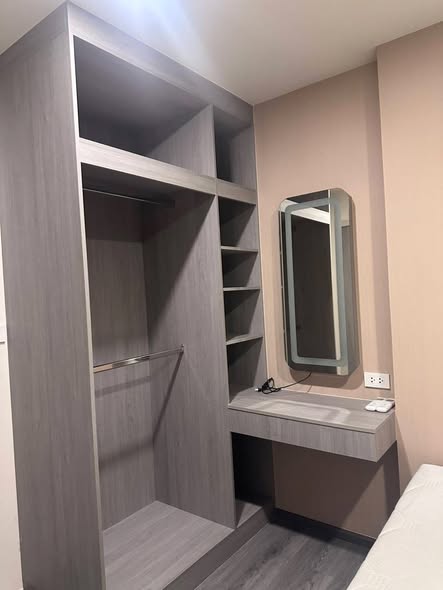 bathroom of The Origin Onnut