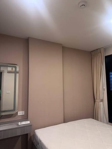 bedroom of The Origin Onnut
