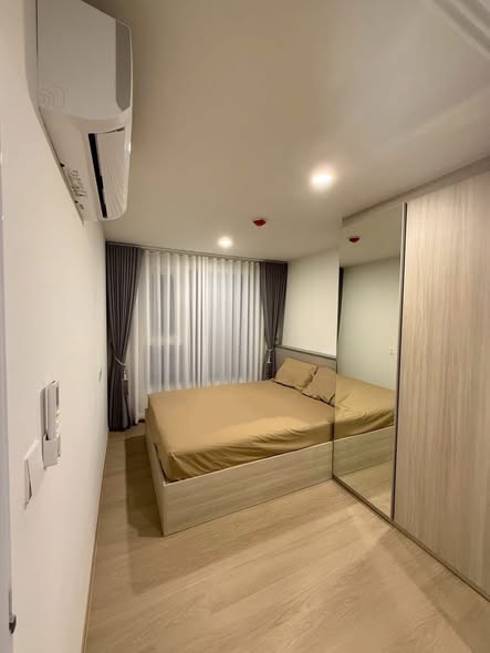 bedroom of The Origin Phahol 57