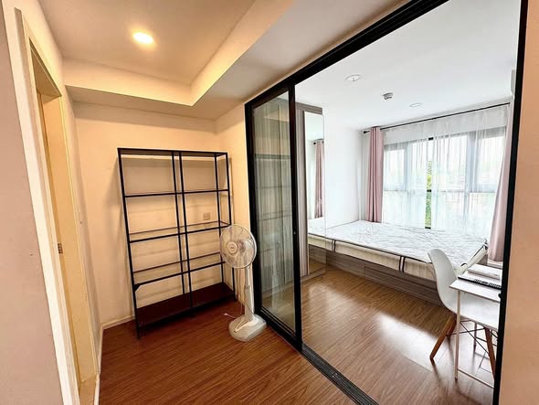 bedroom and room interior of The Origin Phahol-Saphanmai