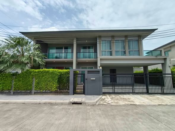 The Palm Bangna-Wongwaen