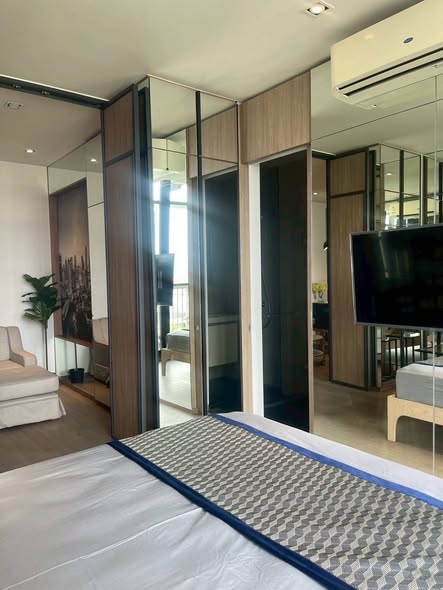 bedroom and room interior of The Park at EM District