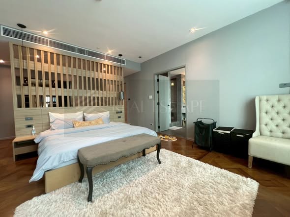 bedroom and room interior of The Park Chidlom