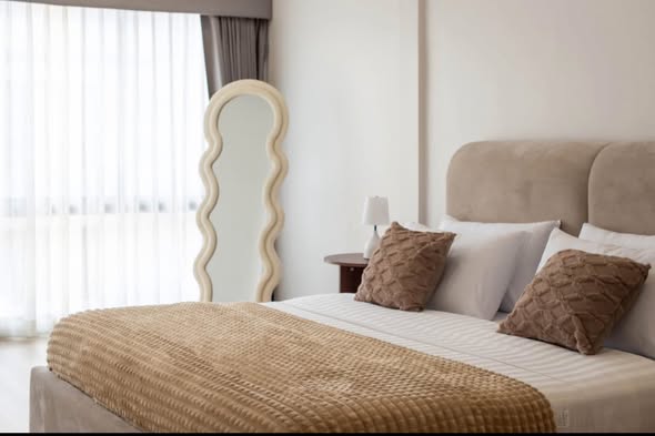 bedroom of The Park Lane Ekkamai 22