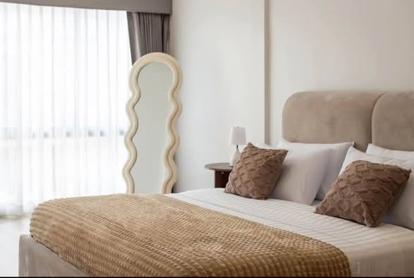 bedroom of The Park Lane Ekkamai 22